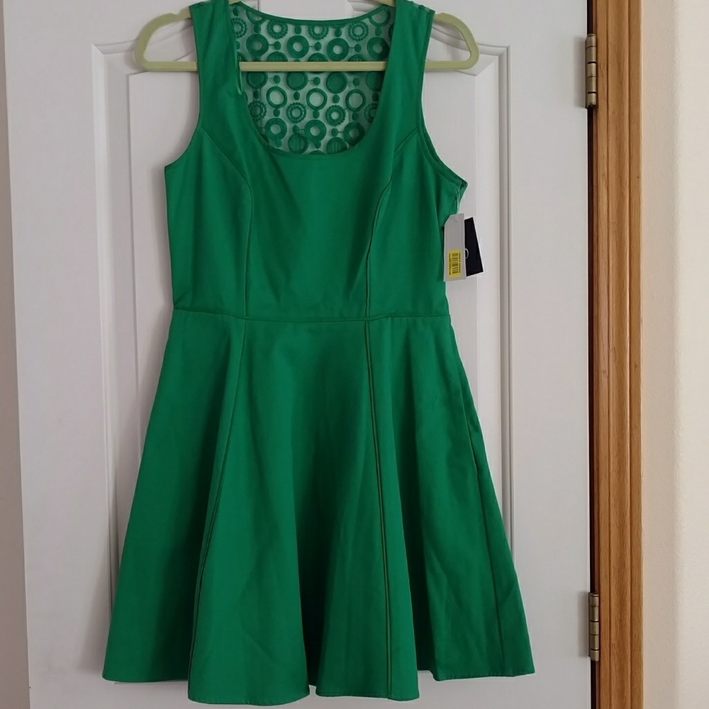 Jessica Simpson jolly green dress, NWT